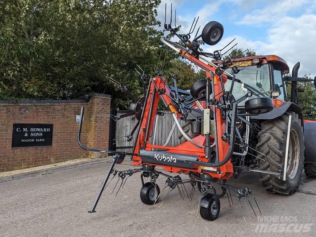 Kubota TE6576 Schudders