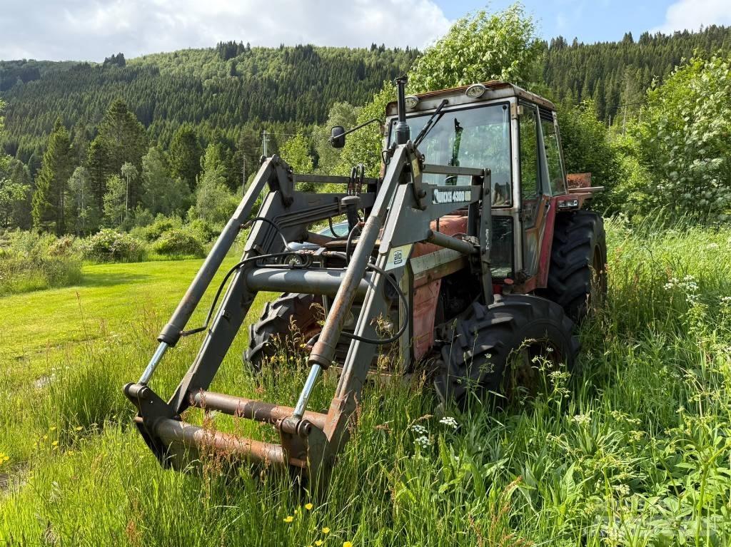 Massey Ferguson 675 Tractoren