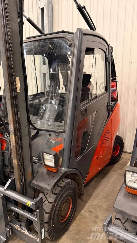 Linde H25D-02 Diesel heftrucks