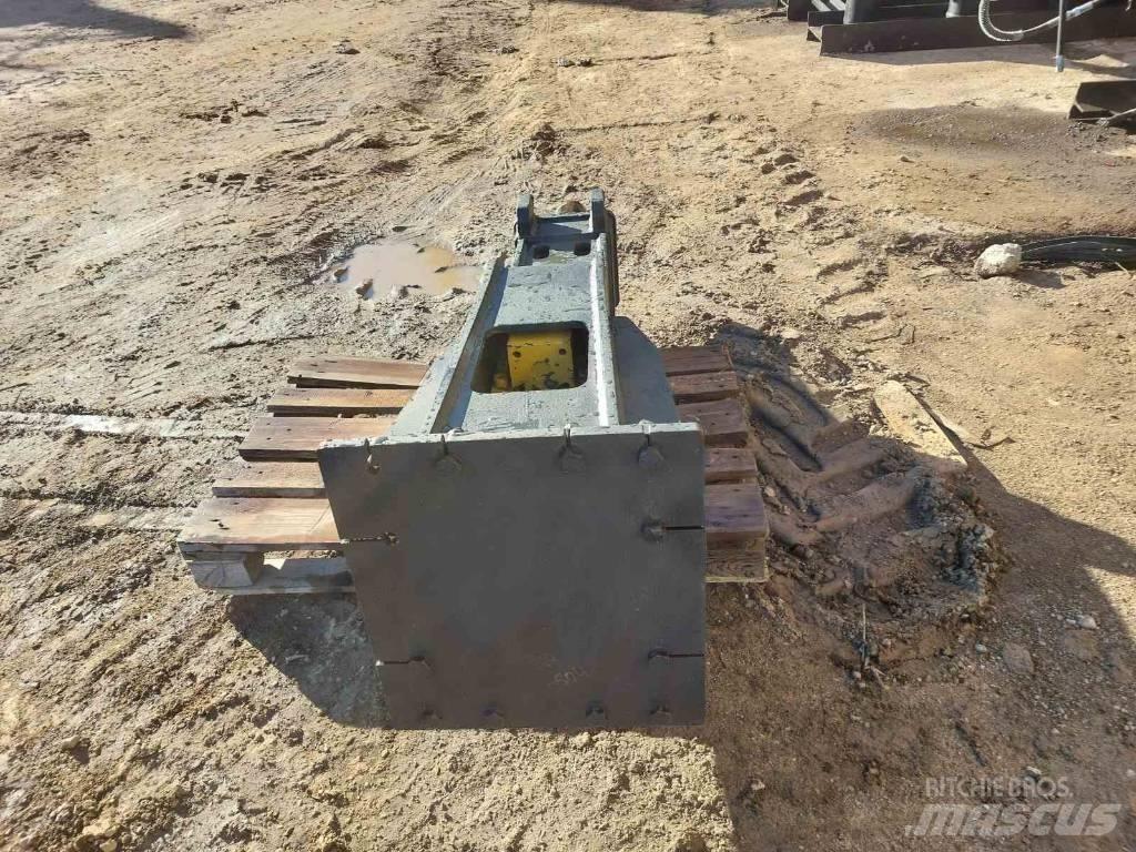Furukawa FX 225 Hamers en brekers