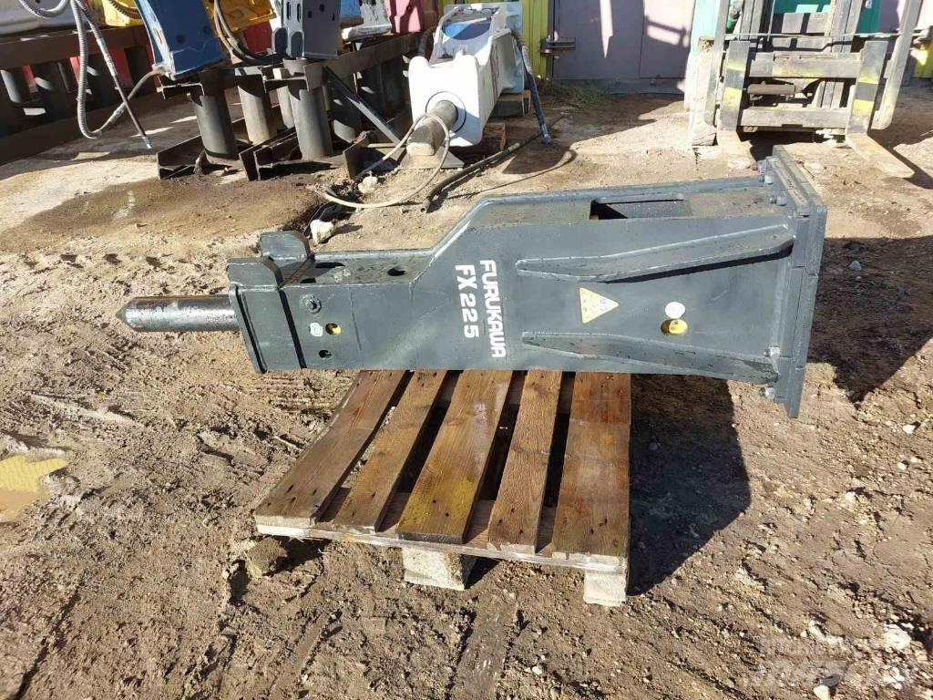 Furukawa FX 225 Hamers en brekers