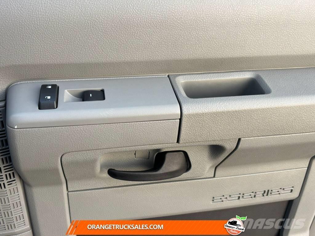 Ford E 350 Bakwagens met gesloten opbouw