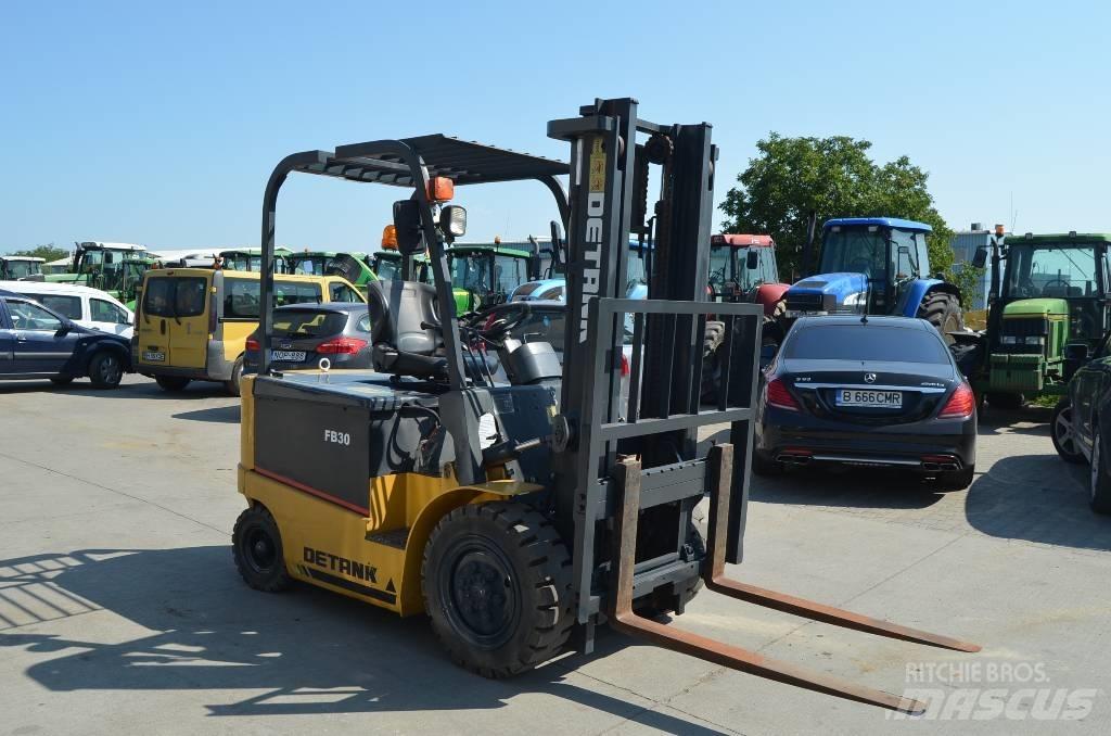 Detank FB30 Elektrische heftrucks
