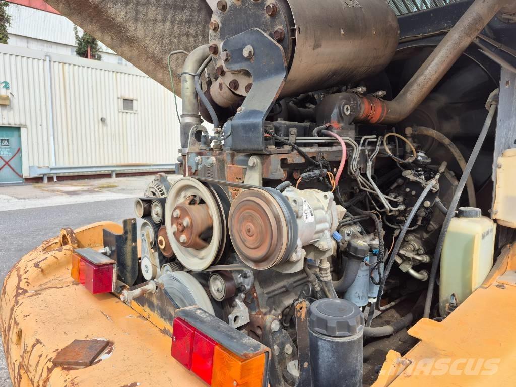 CASE 621 D Wielladers