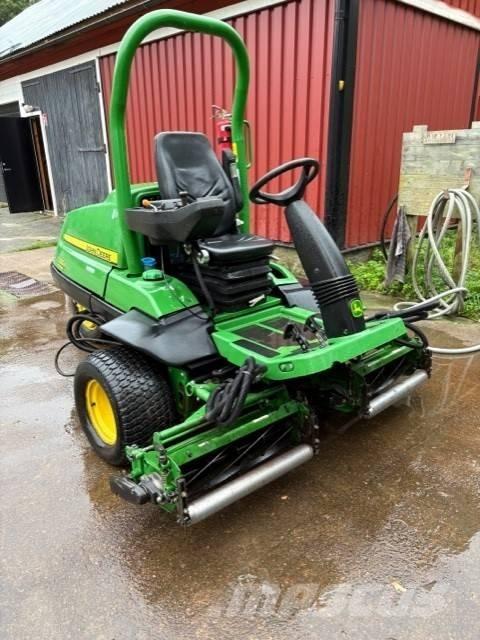 John Deere 7200 A Golfbaanmaaiers