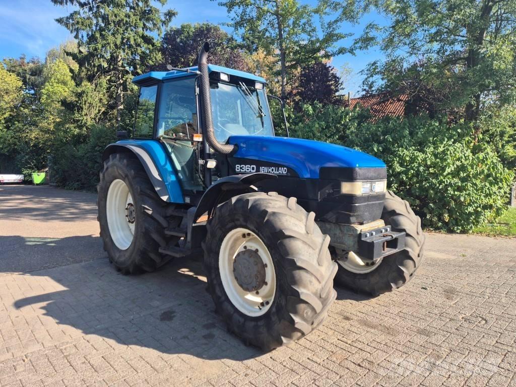 New Holland 8360 Tractoren
