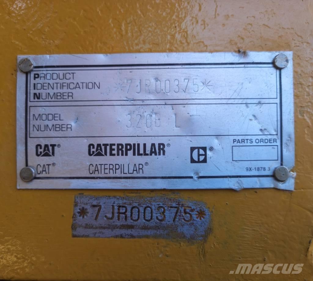 CAT 320 B L Rupsgraafmachines