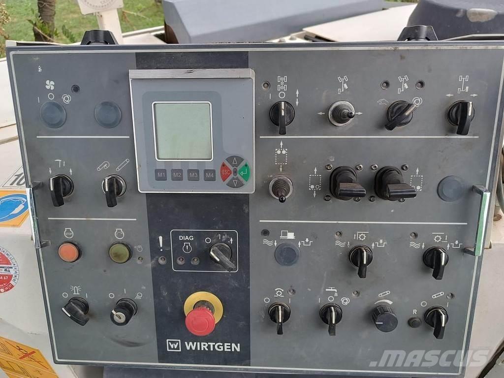 Wirtgen W100 F Betonsteenmachines