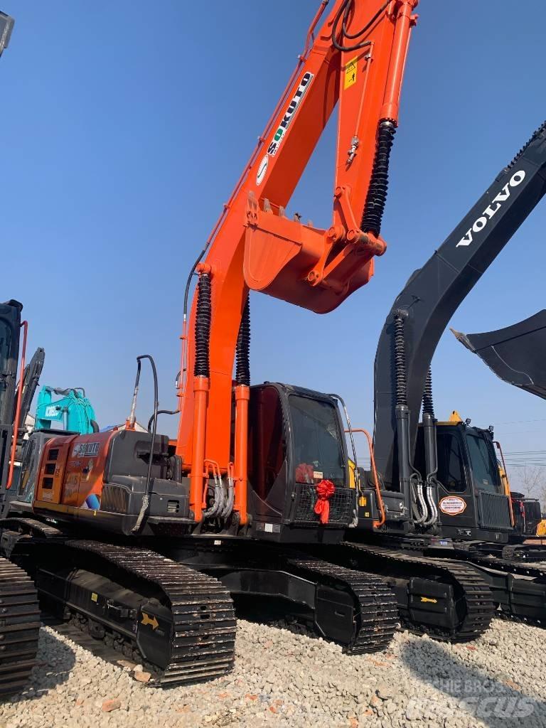 Hitachi ZX 200 Rupsgraafmachines