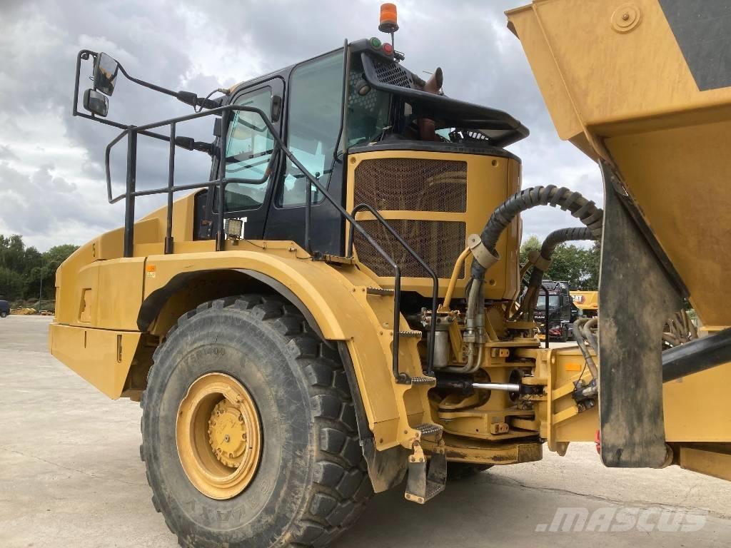 CAT 745 Knik dumptrucks