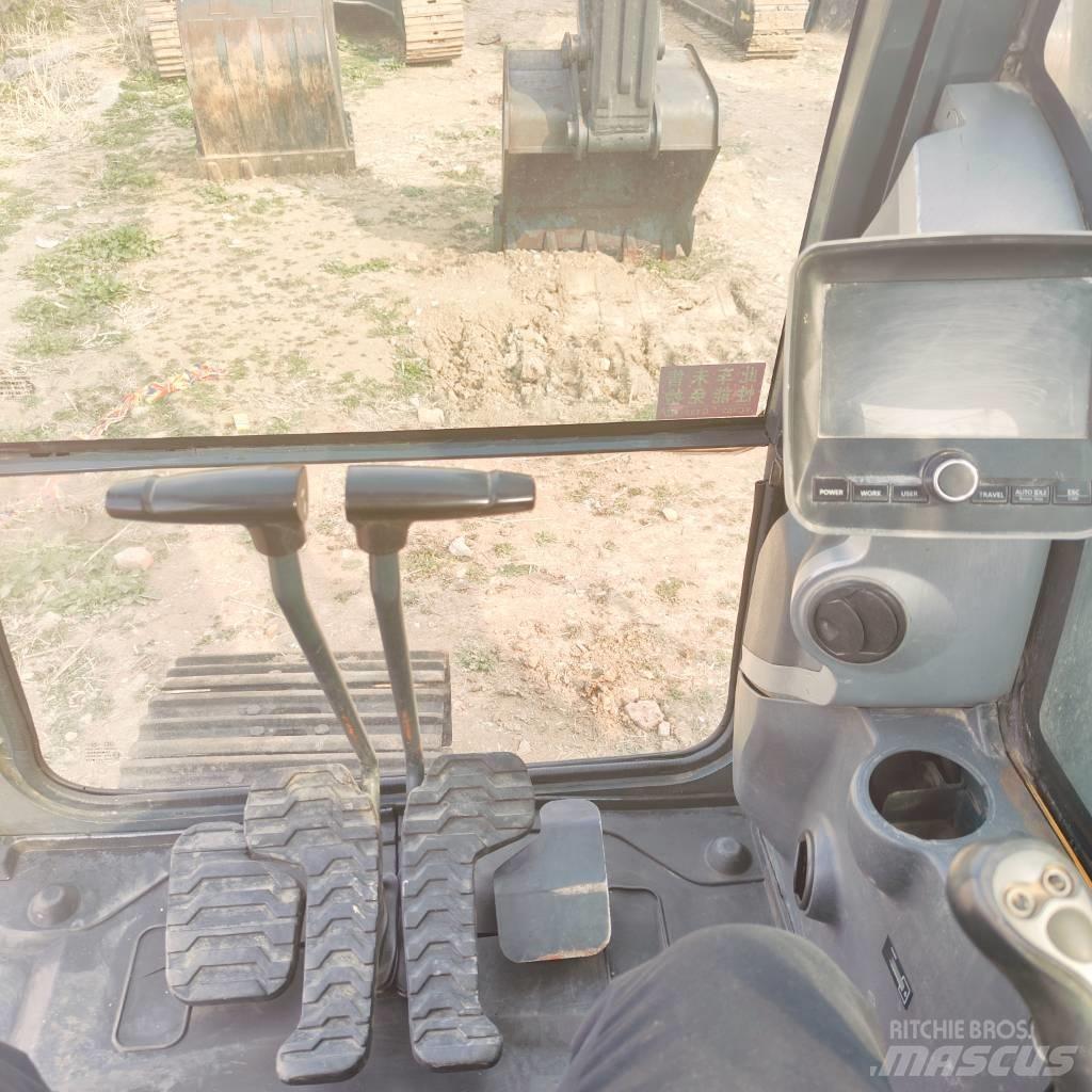 Hyundai R220LC-9S Rupsgraafmachines