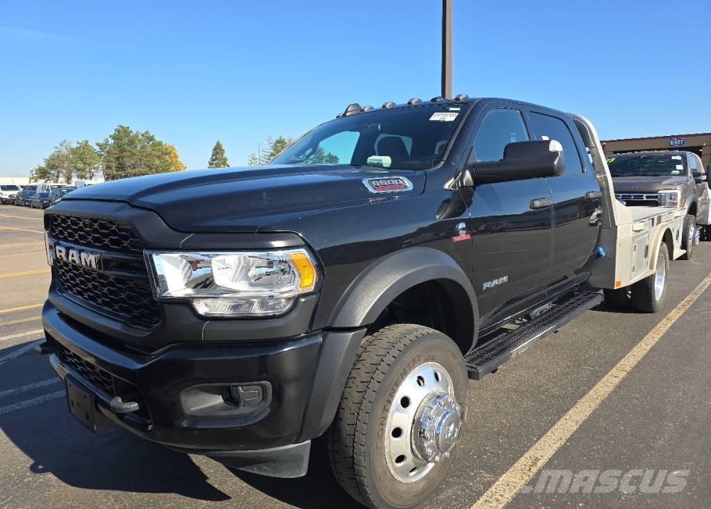 RAM 5500 TRADESMAN Platte bakwagens