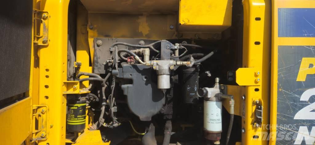 Komatsu PC240NLC-11 Rupsgraafmachines