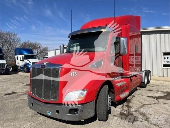 Peterbilt 579 Trekkers