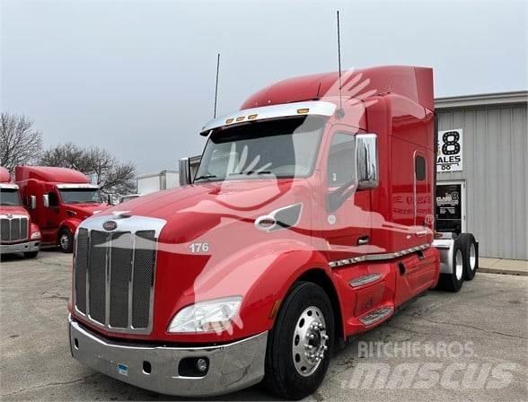 Peterbilt 579 Trekkers