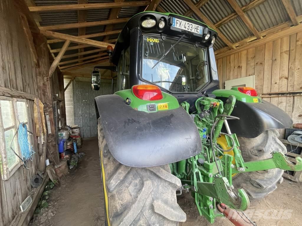 John Deere 6110M Tractoren