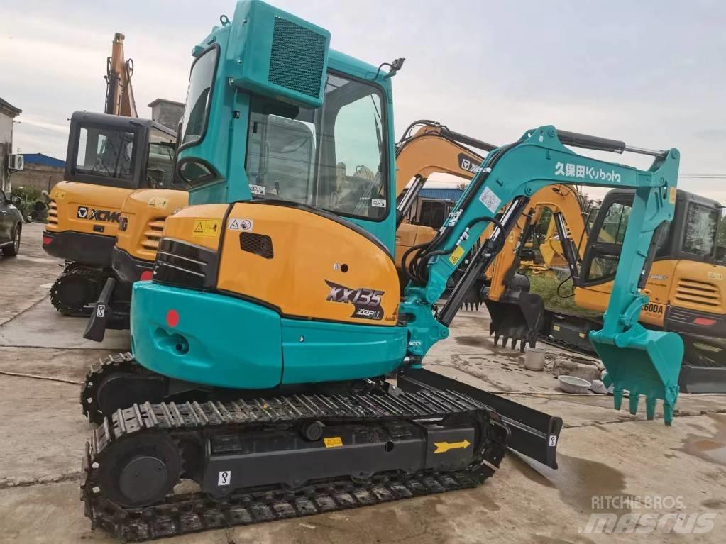 Kubota KX 135 Rupsgraafmachines