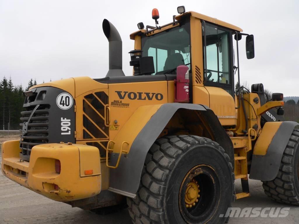 Volvo L 90 F Wielladers