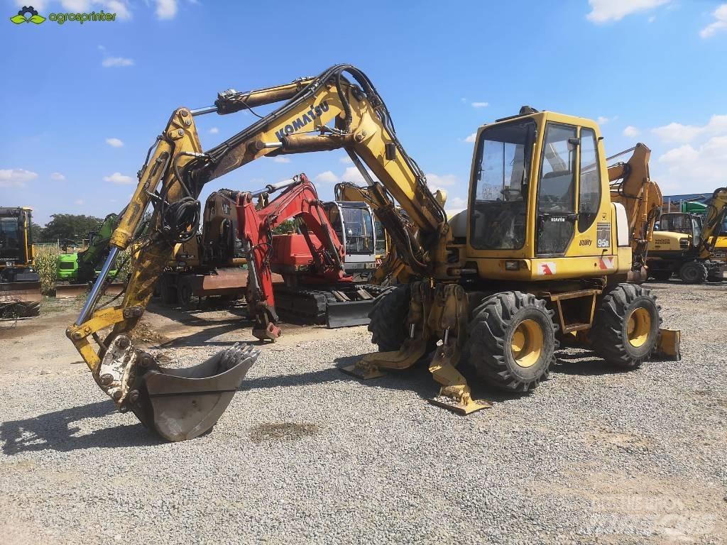 Komatsu PW 95 Midigraafmachines 7t - 12t