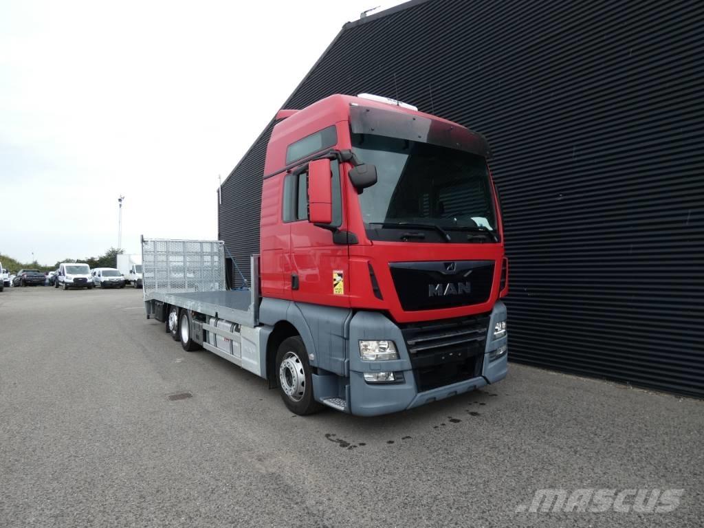 MAN TGX 26.470 Oprijwagen