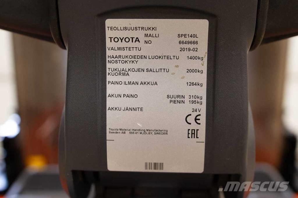 Toyota SPE 140 L Zelfrijdende stapelaars