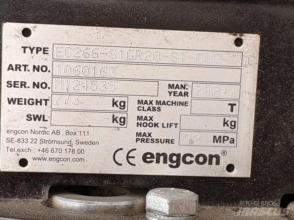 Hitachi ZX220W-7 2P Wielgraafmachines