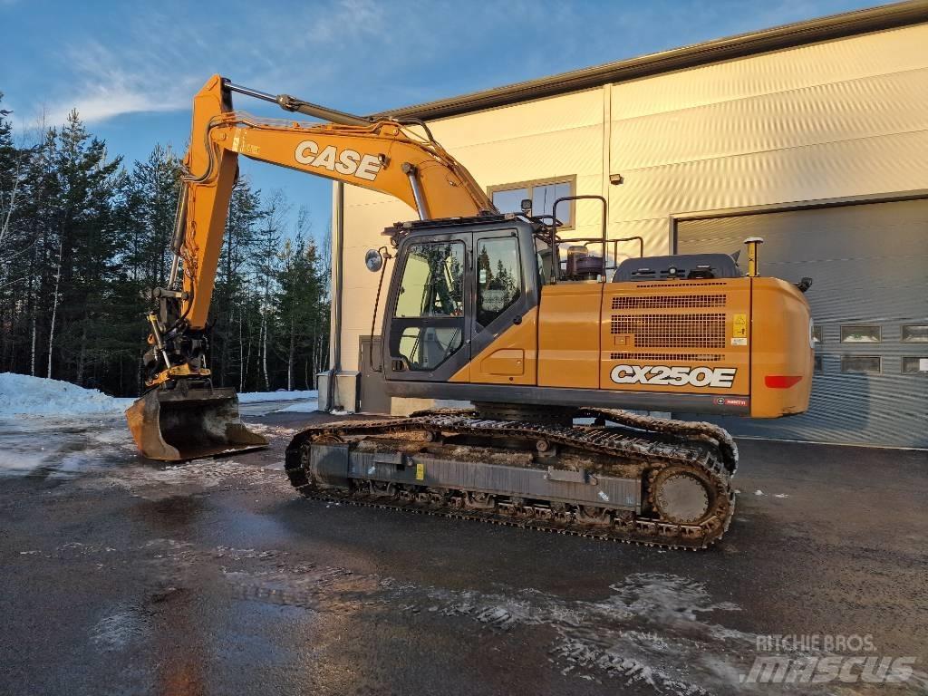 CASE CX250E Rupsgraafmachines