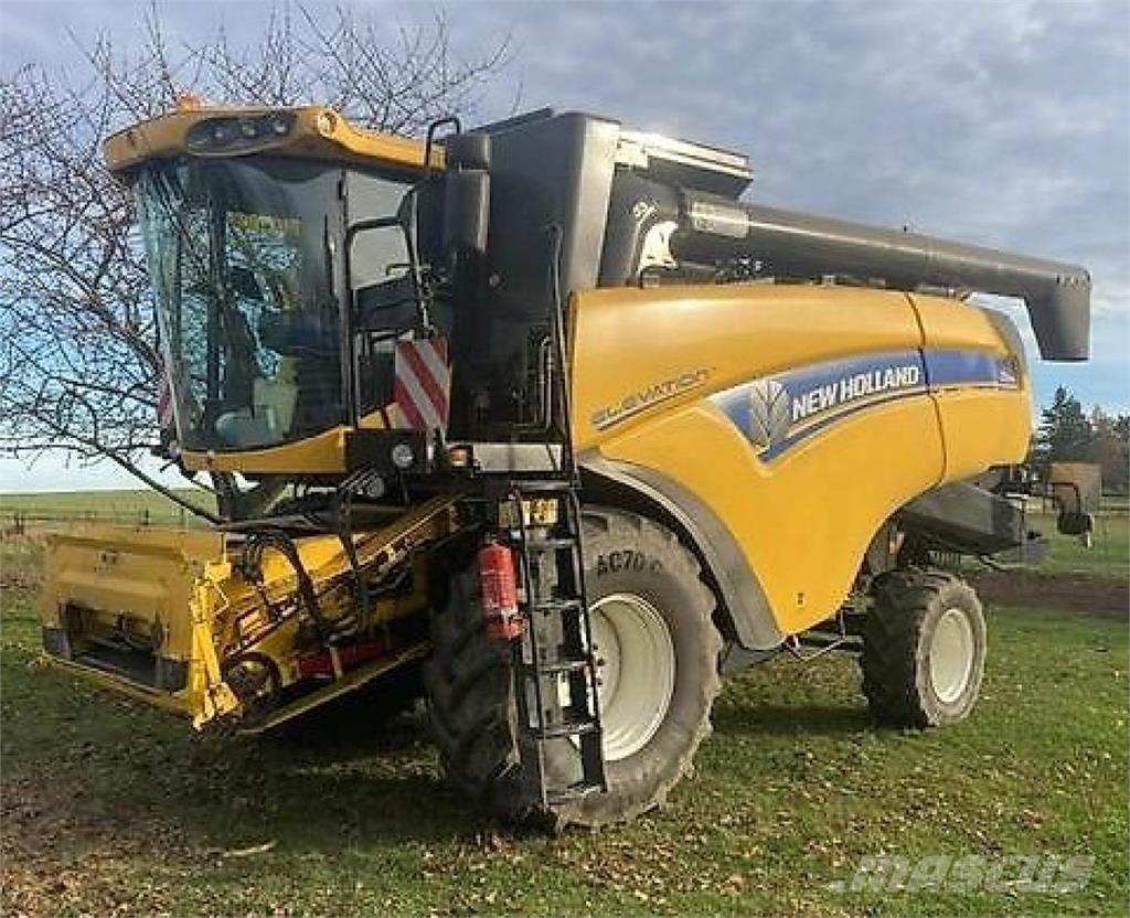 New Holland CX5090 Maaidorsmachines