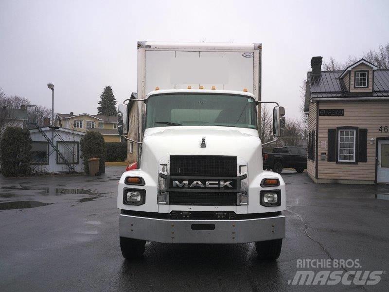 Mack MD 6 Anders