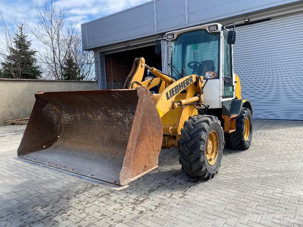 Liebherr 506 Stereo Wielladers