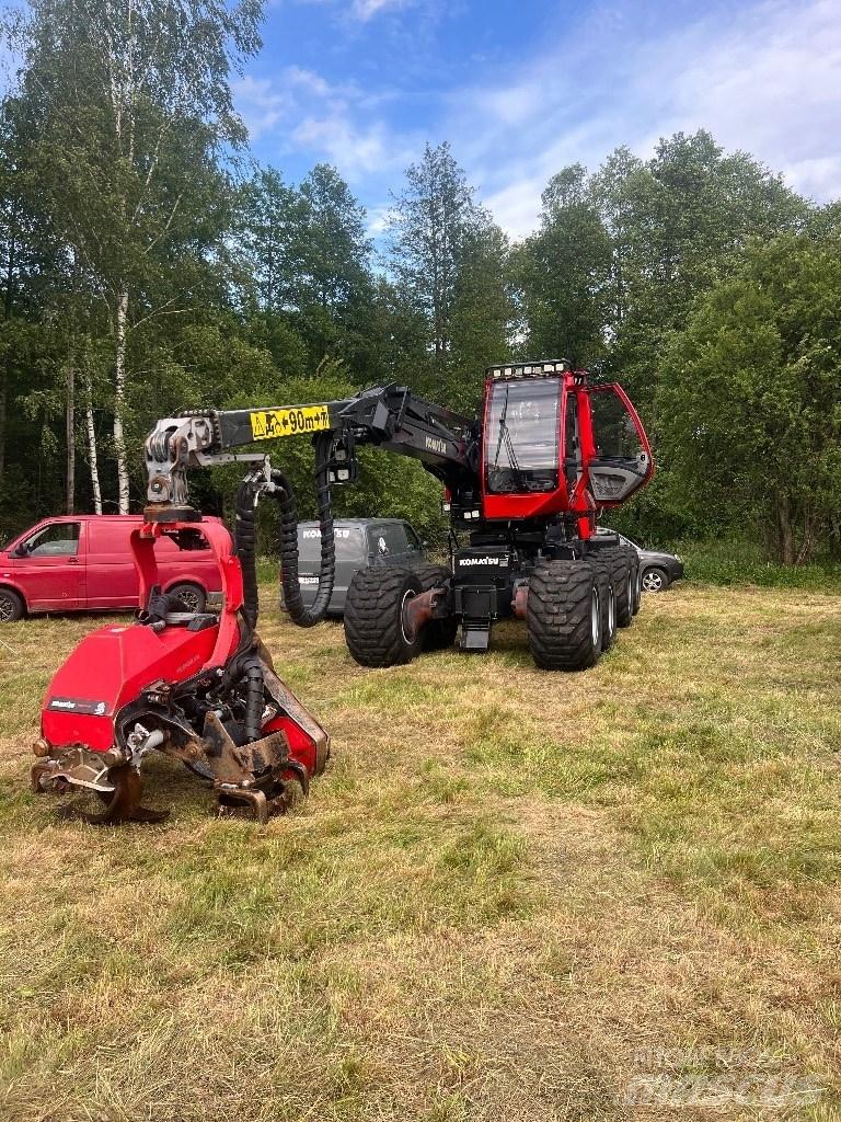 Komatsu 931 XC Harvesters