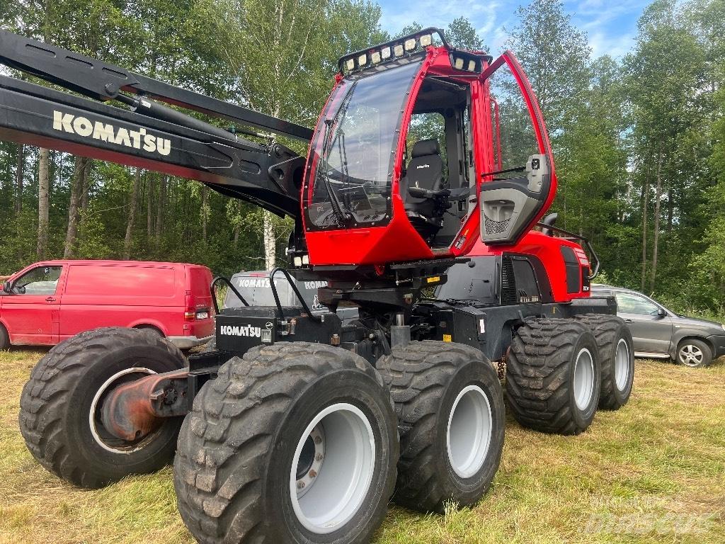 Komatsu 931 XC Harvesters