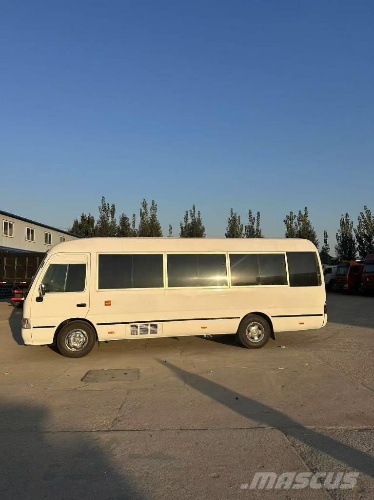 Toyota Coaster Intercitybussen