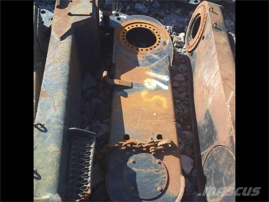 CAT 560 Pendelarm Transmissie