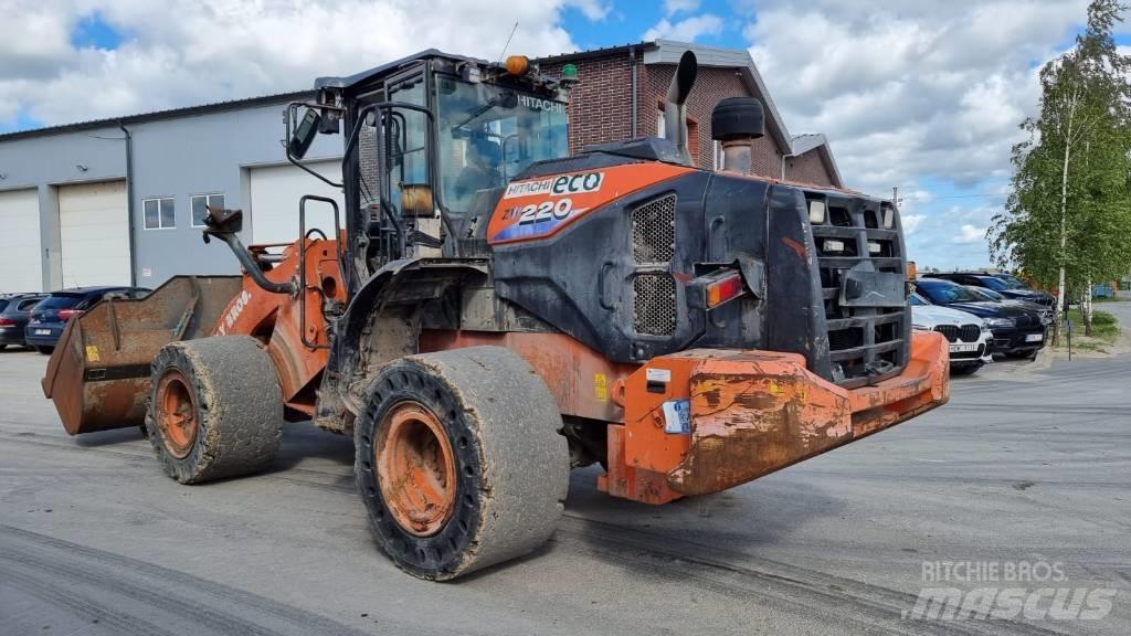 Hitachi ZW 220-6 Wielladers