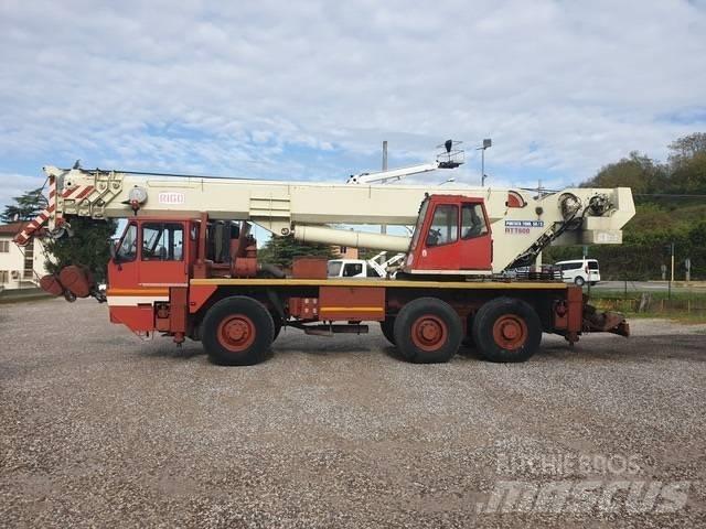 Rigo RTT600 Ruwterrein kranen