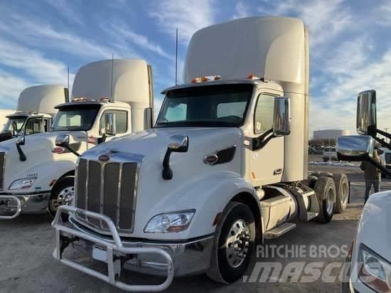 Peterbilt 579 Trekkers