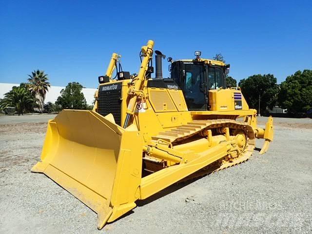Komatsu D155AXi-8 Rupsdozers