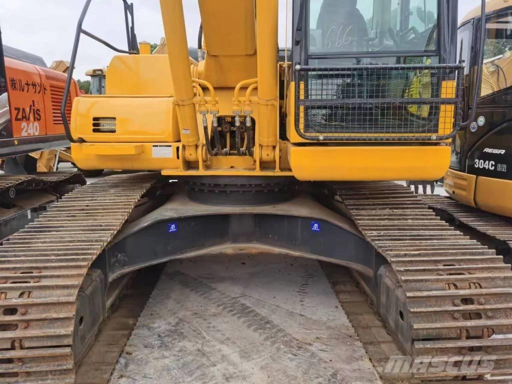 Komatsu PC 200-8 Rupsgraafmachines