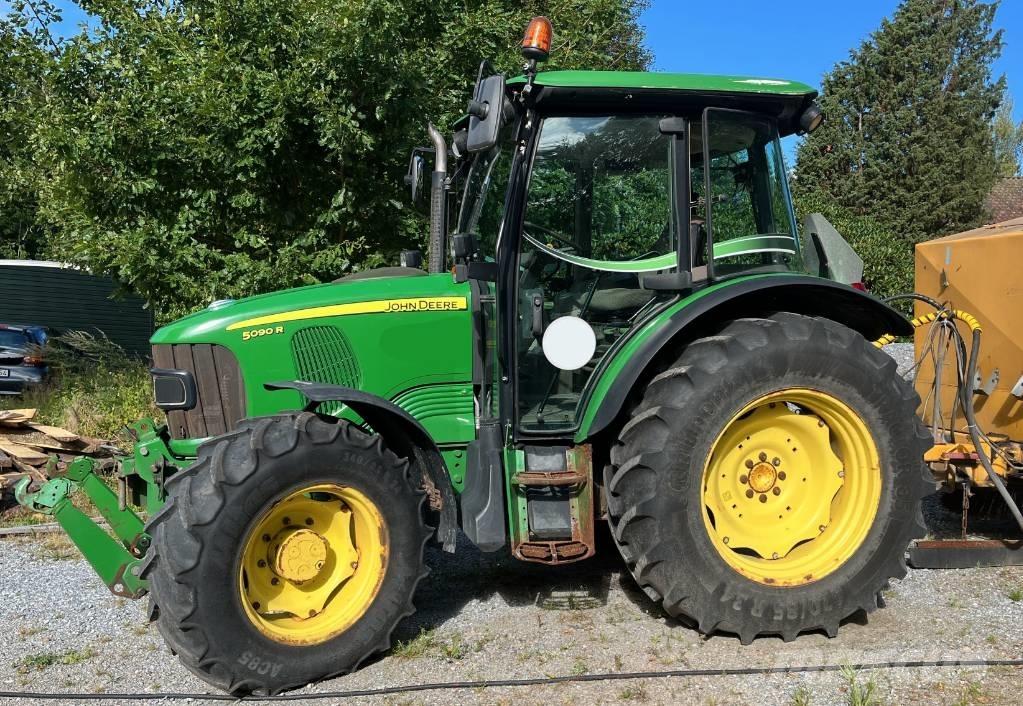John Deere 5090 R Tractoren