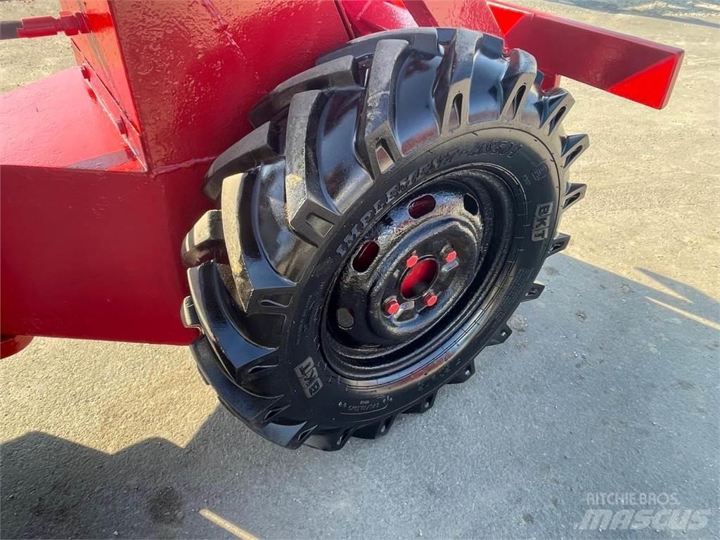 Weidemann 1302 Miniladers