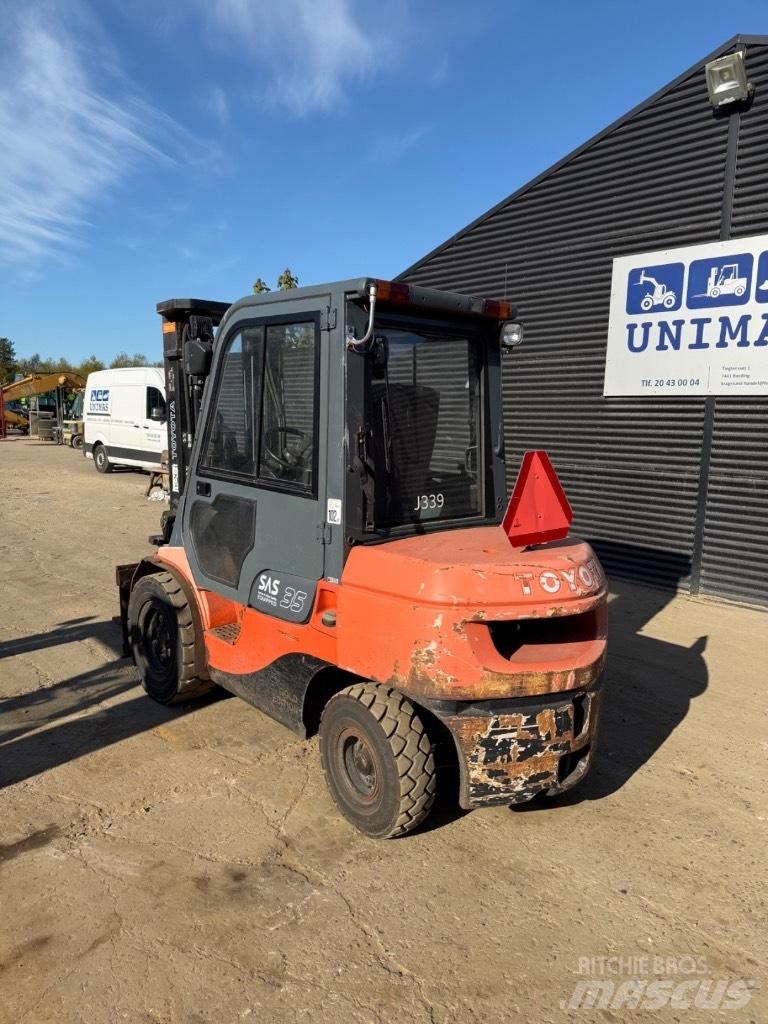 Toyota FD 35 Diesel heftrucks