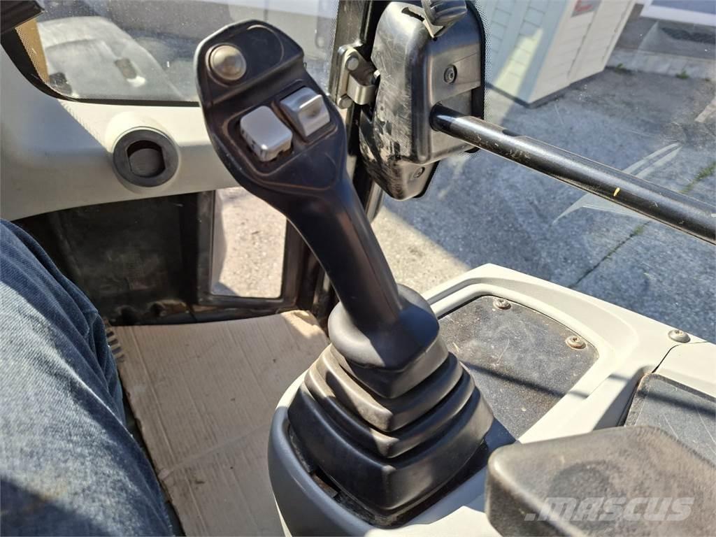 CAT 906H2 Wielladers