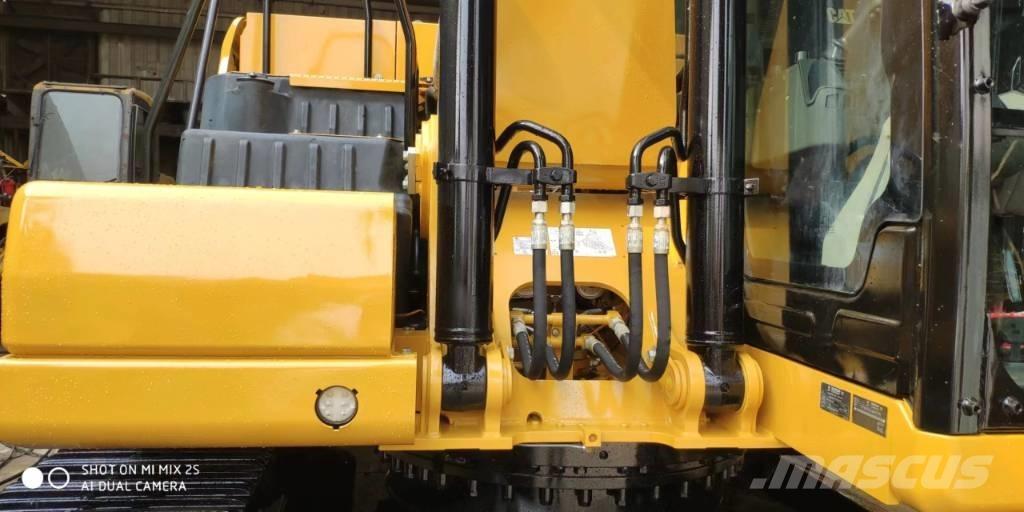 CAT 320 Rupsgraafmachines