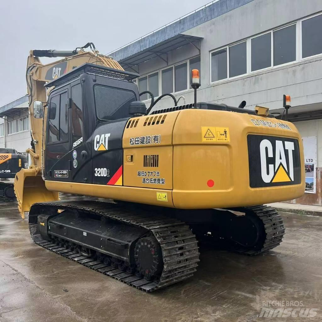 CAT 320D2 Midigraafmachines 7t - 12t