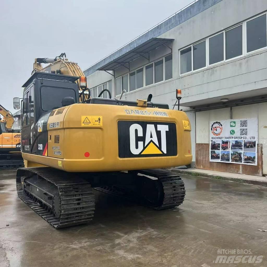 CAT 320D2 Midigraafmachines 7t - 12t
