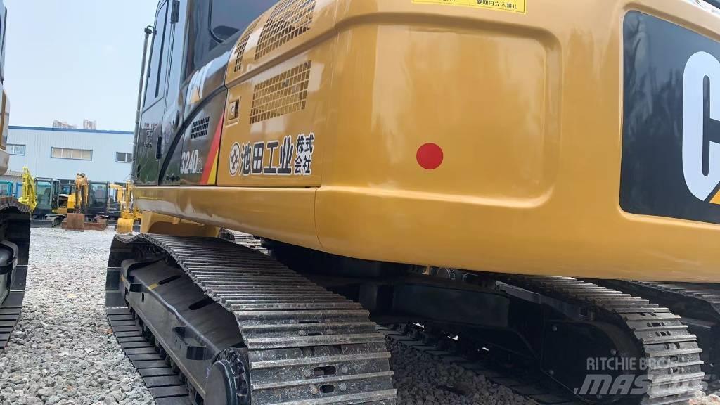 CAT 324 D Rupsgraafmachines