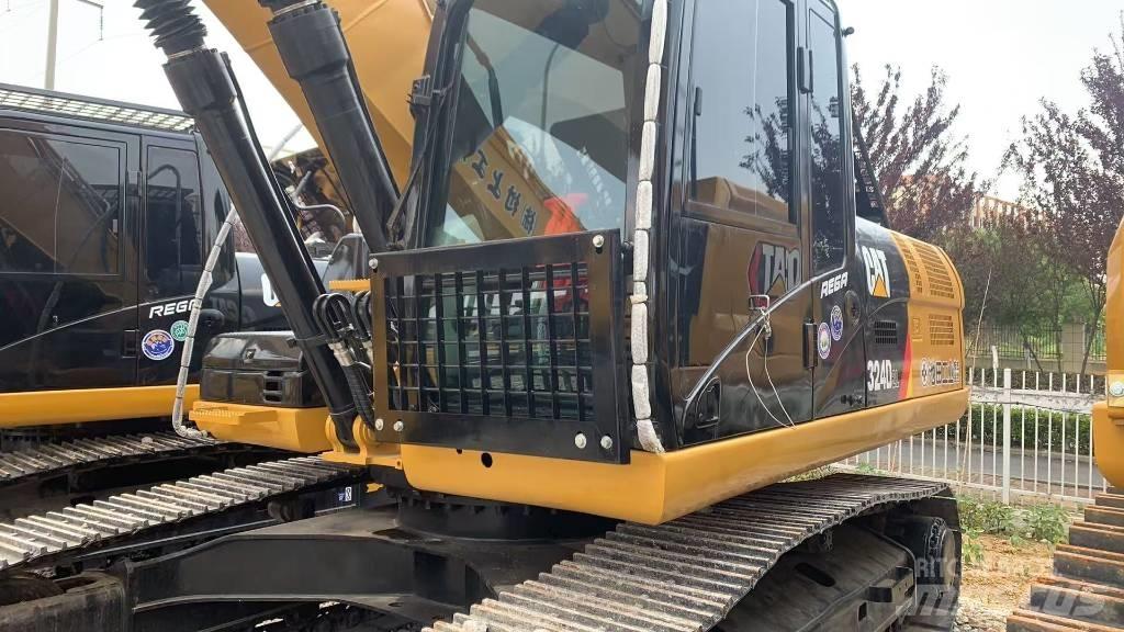 CAT 324 D Rupsgraafmachines