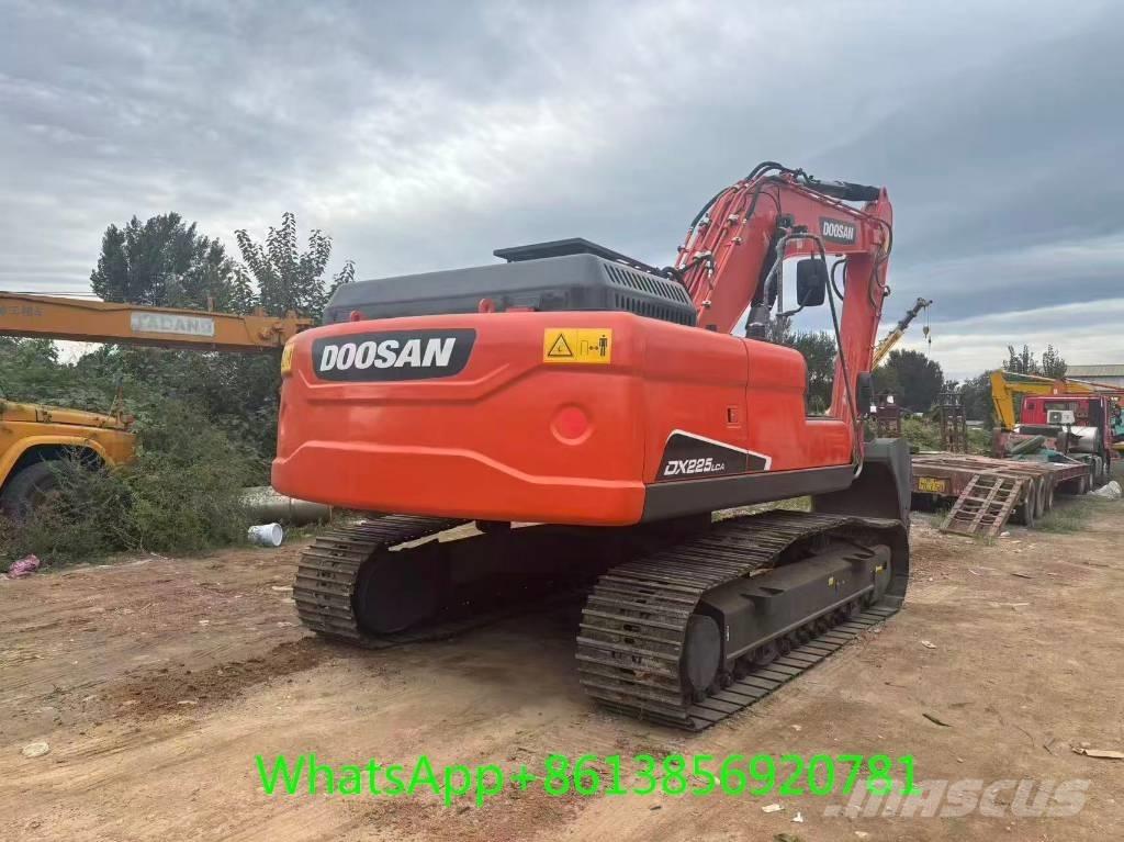 Doosan DX 225 Rupsgraafmachines