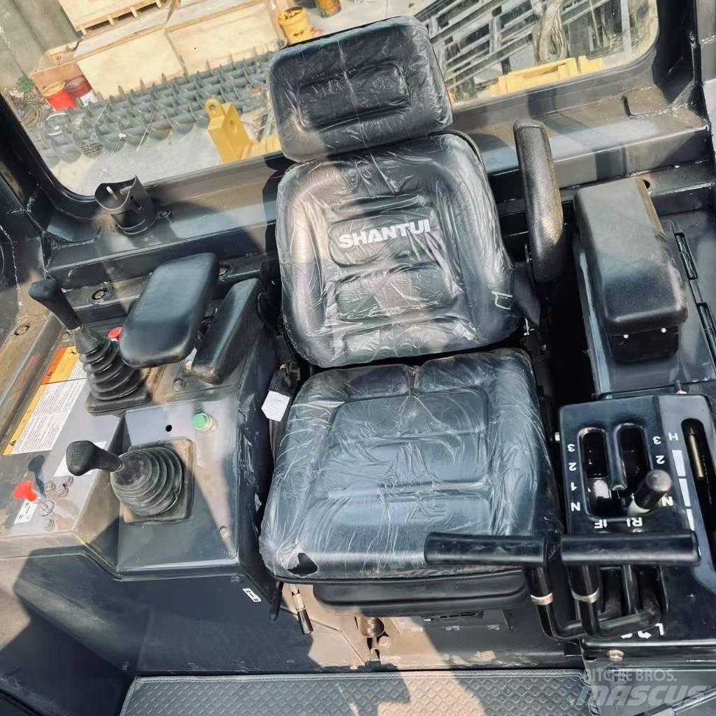 Shantui SD 22 Rupsdozers